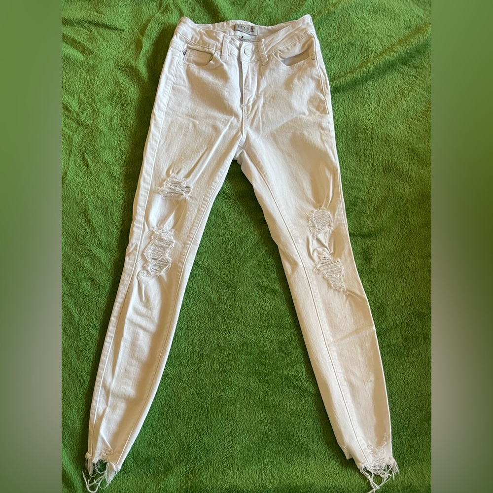 Judy Blue skinny distressed white jeans